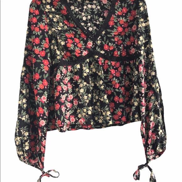 Patrons of Peace size small black floral boho top - Picture 3 of 6